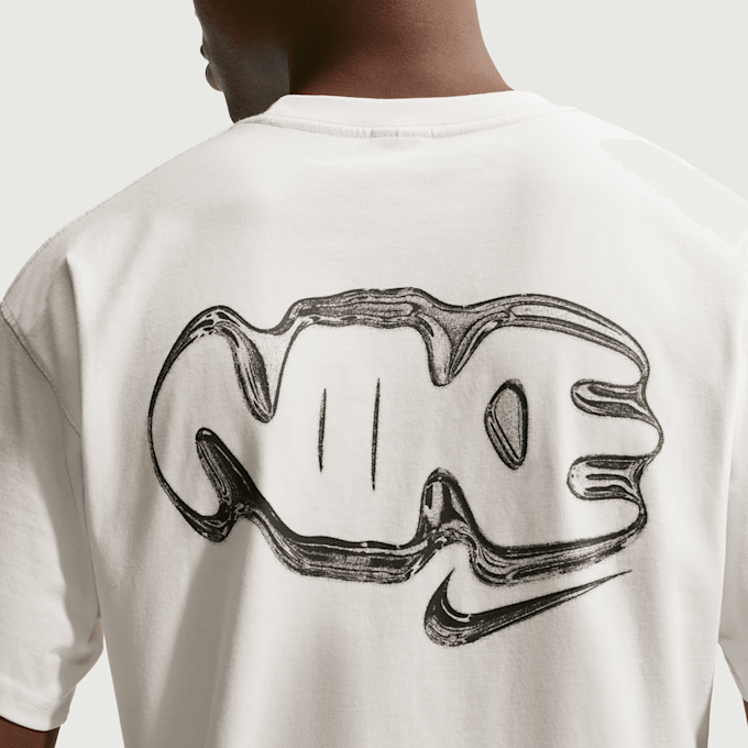 Nike Sportswear Graphics Short Sleeve Tee beige 97576 4