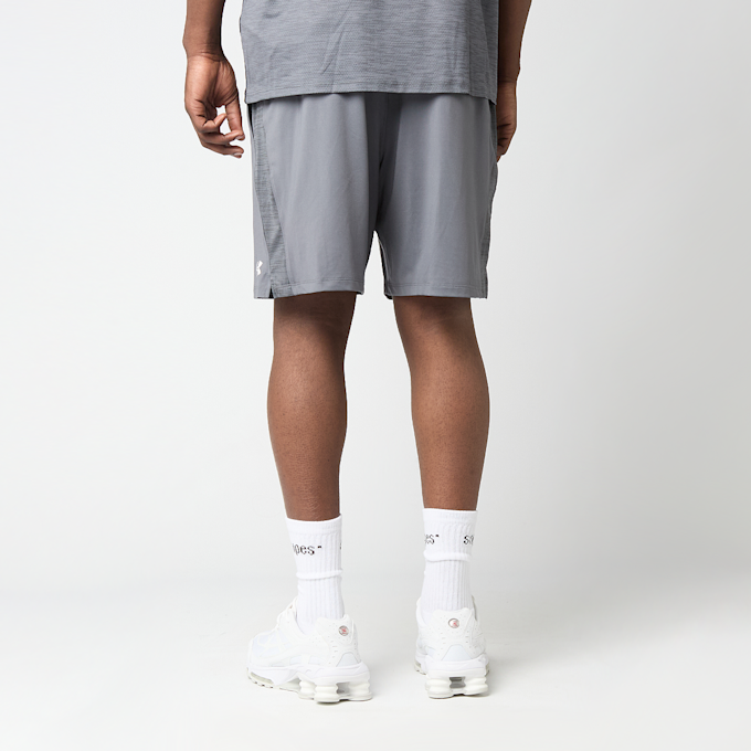 Under Armour Tech Vent 7in Shorts szary 97703 2