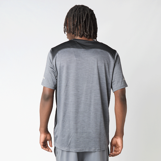 Under Armour Tech Utility Short Sleeve siva 97712 2