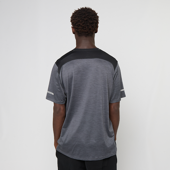 Under Armour Tech Utility Short Sleeve szary 97712 2