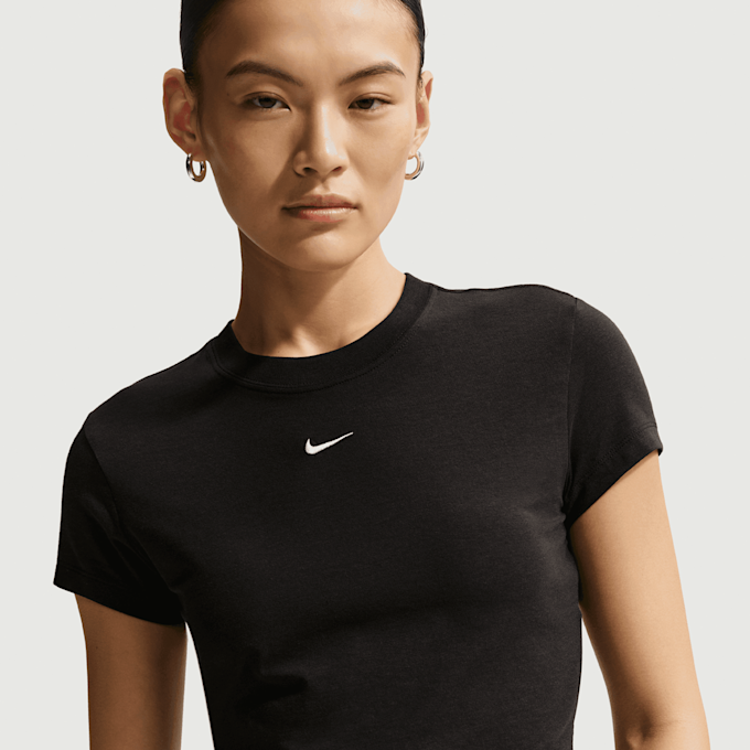 Nike   Sportswear Chill Knit Cropped T-Shirt preto 97963 3