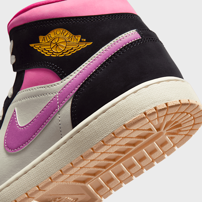 Jordan Air Jordan 1 Mid SE preto 98218 8