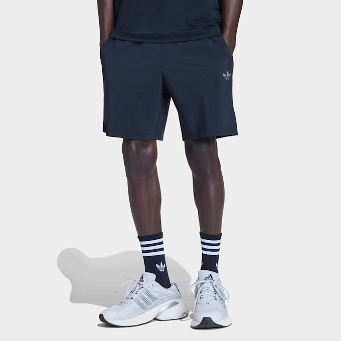 adidas Originals Tech Trefoil Essentials Polyester Shorts blau 98495 1