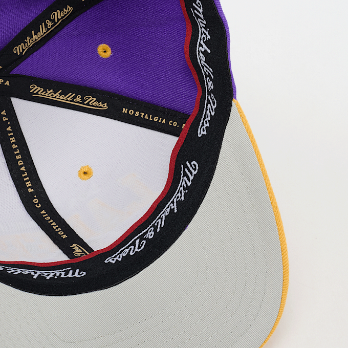 Mitchell & Ness Snapback Team Arch Classic Red NBA LA Lakers fioletowy 98504 3