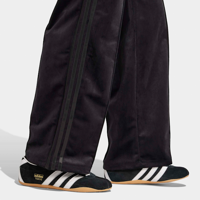 adidas Originals Velvet Trackpants negro 98604 3