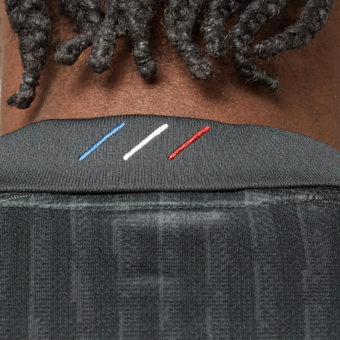 Jordan Pacho / No. 51 / PSG Jordan Fourth Stadium 2025/26 zwart 99329 5