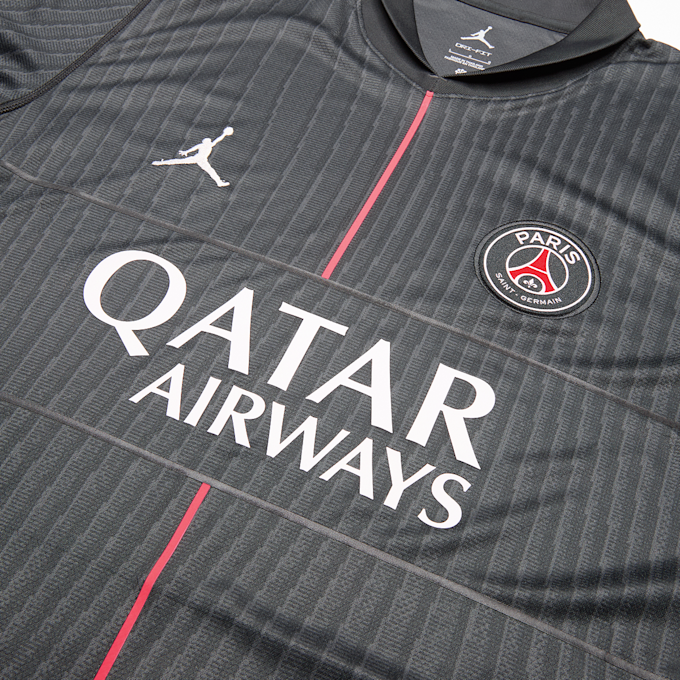 Jordan Dembélé / No. 10 / PSG Jordan Fourth Stadium 2025/26 gris 99331 4