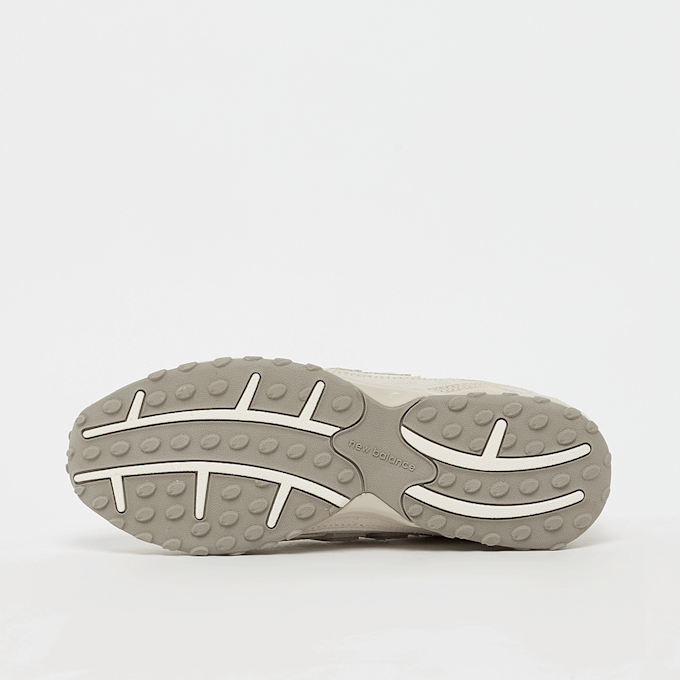 New Balance WMNS 204L beż 99682 4