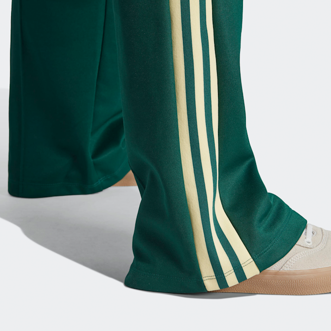 adidas Originals Classic Track Pants vert 99843 4