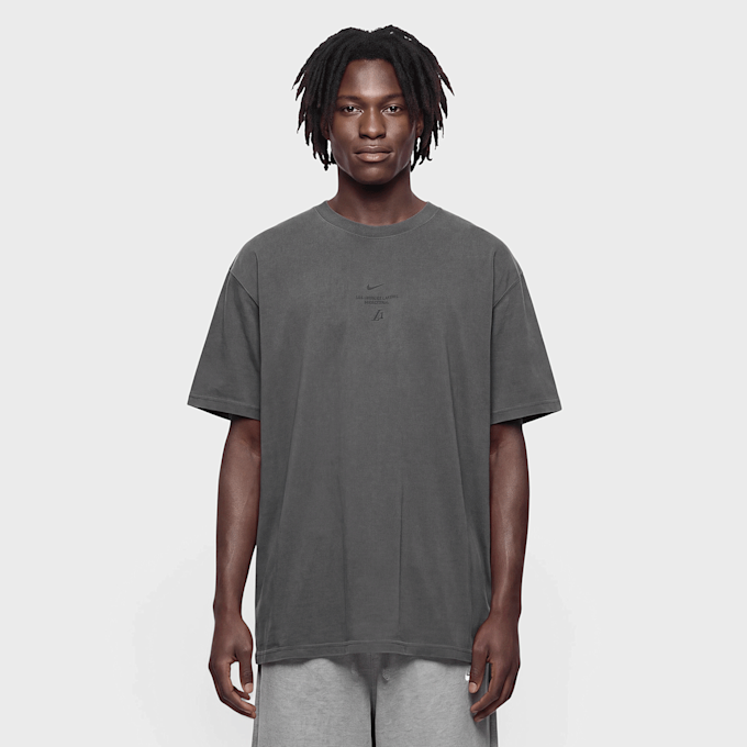 Nike LA Lakers Shortsleeve Pregame Tee Grau 100281 2