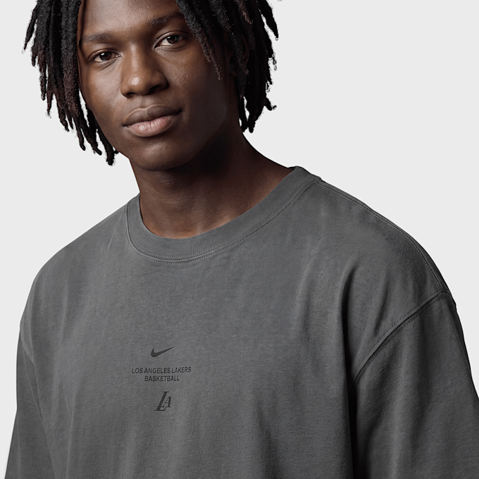 Nike LA Lakers Shortsleeve Pregame Tee Gris 100281 3