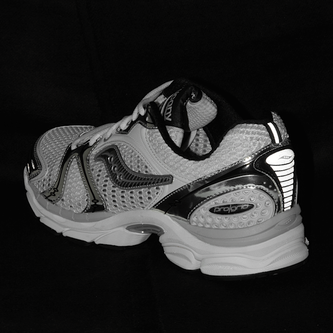 Saucony Triumph 4 Weiss 100347 8