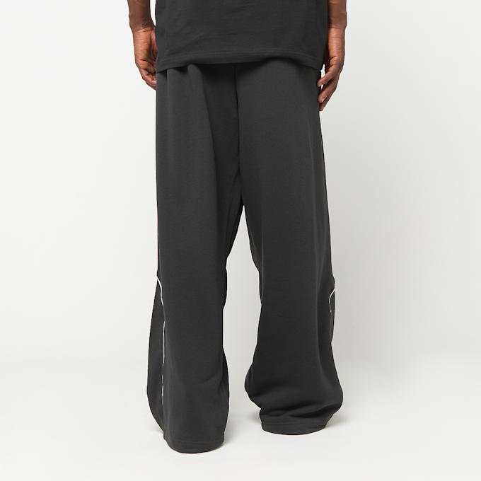 New Balance Trackside French Terry Pant crna 100641 2