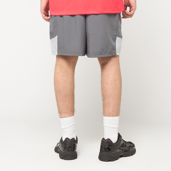 Under Armour Tech Utility Shorts gris 100753 2