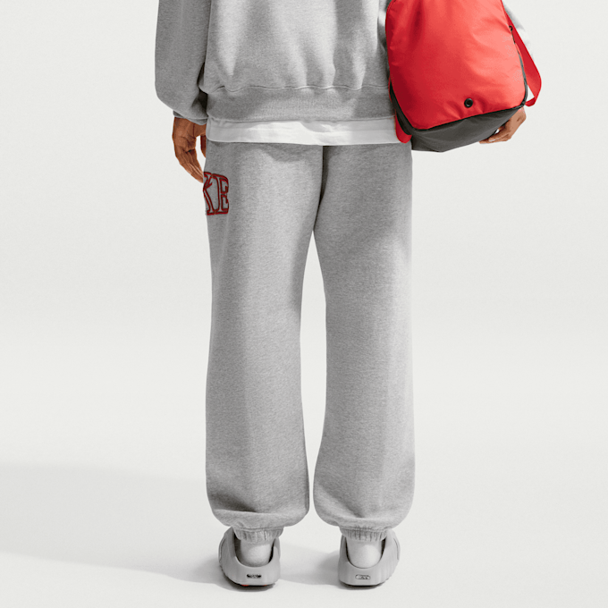 Nike Studio Fleece Medium Weight "Graphic Pack" Oversized Cuffed Logo Pants cinzento 101568 2