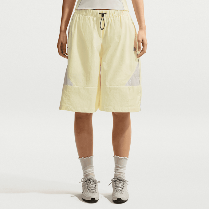 Nike Shox Woven Short amarillo 101580 1