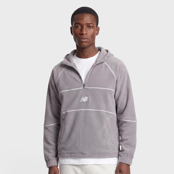 New Balance Trackside Polar Fleece Hoodie Noir 102986 1