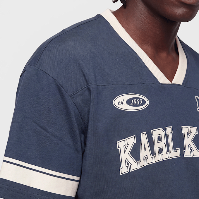 Karl Kani College V-Neck Boxy T-Shirt blau 103059 3