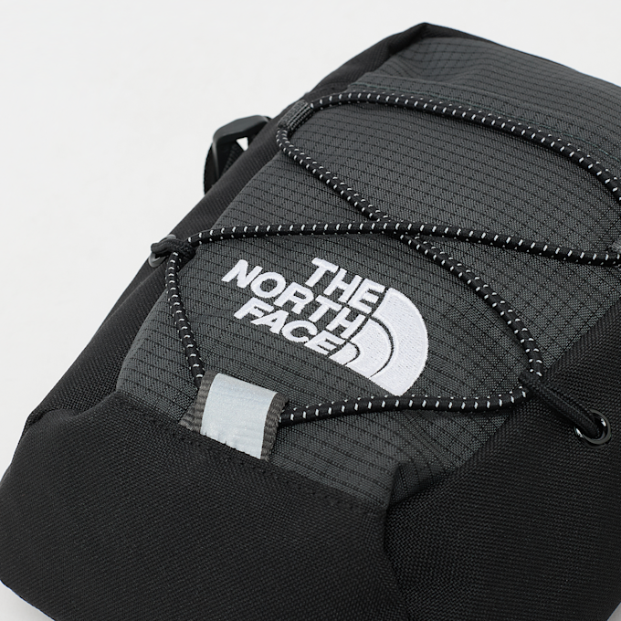 The North Face Jester Crossbody crna 103234 4