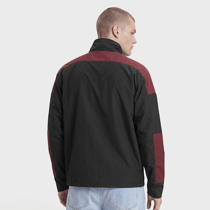 Umbro Panelled Boxy Jacket Schwarz 103742 2
