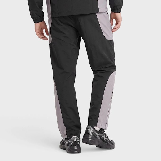 New Balance Color Blocked Woven Pant Noir 104504 2