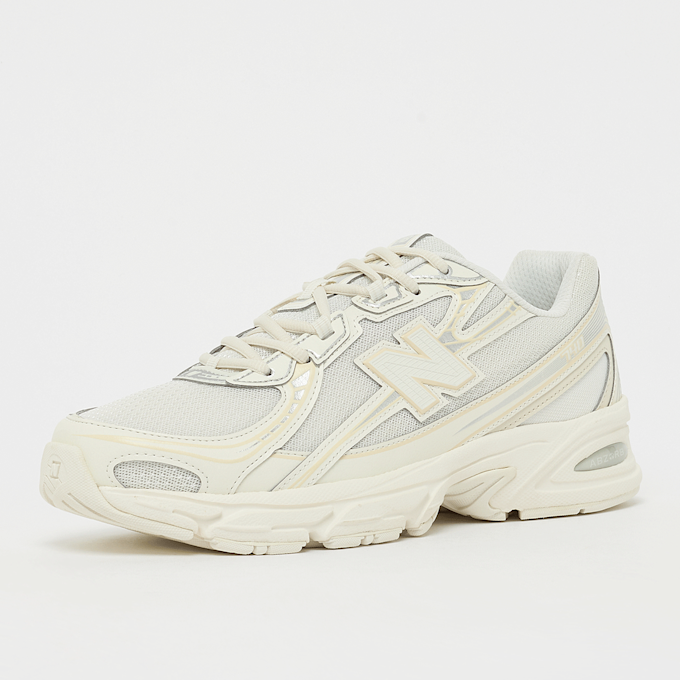New Balance 740 beige 104545 2