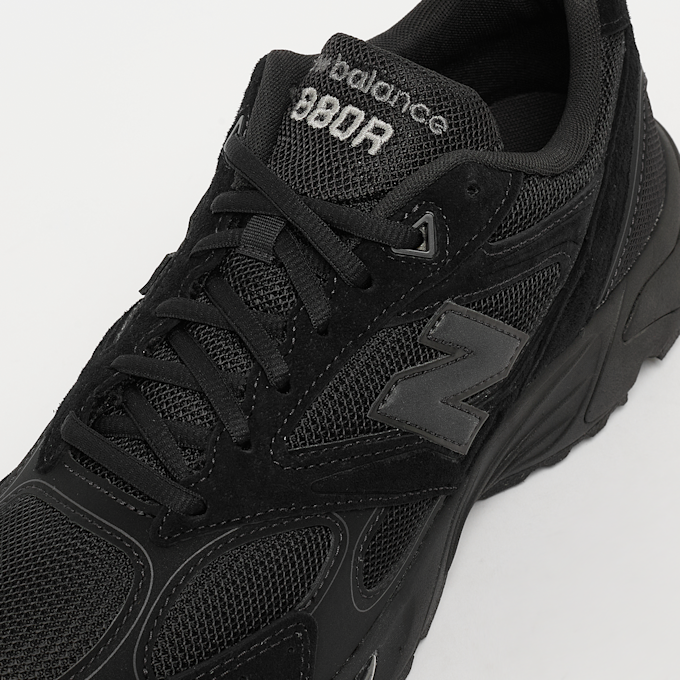New Balance 880 schwarz 104554 6