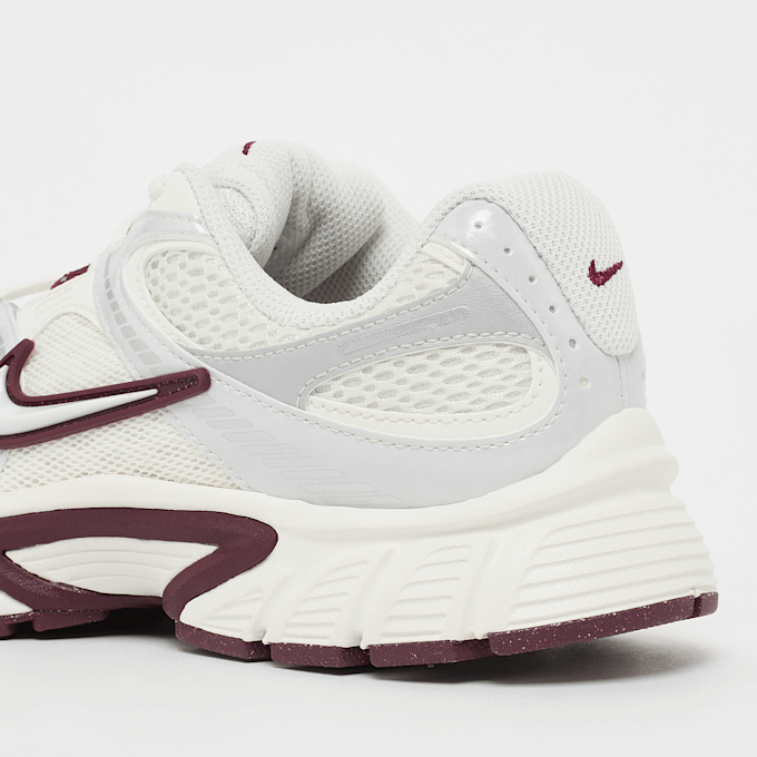 Nike   V5 RNR weiß 105322 7