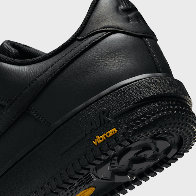 Nike Air Force 1 GTX Vibram schwarz 105578 7