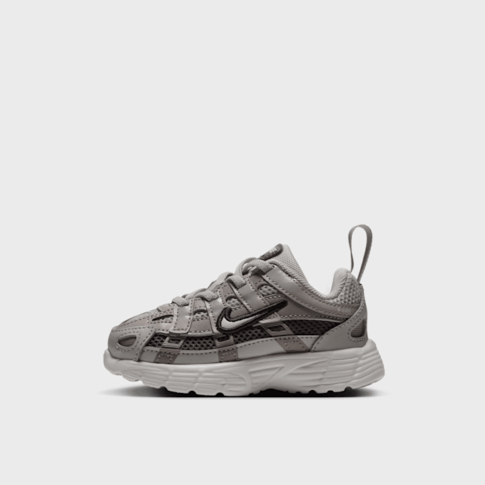 Nike P-6000 Tout-Petits light bone/summit white/college grey Gris 105443 1
