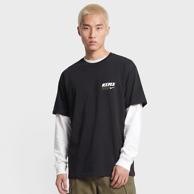 Nike Sportswear Loose Poster Tee Noir 107318 2