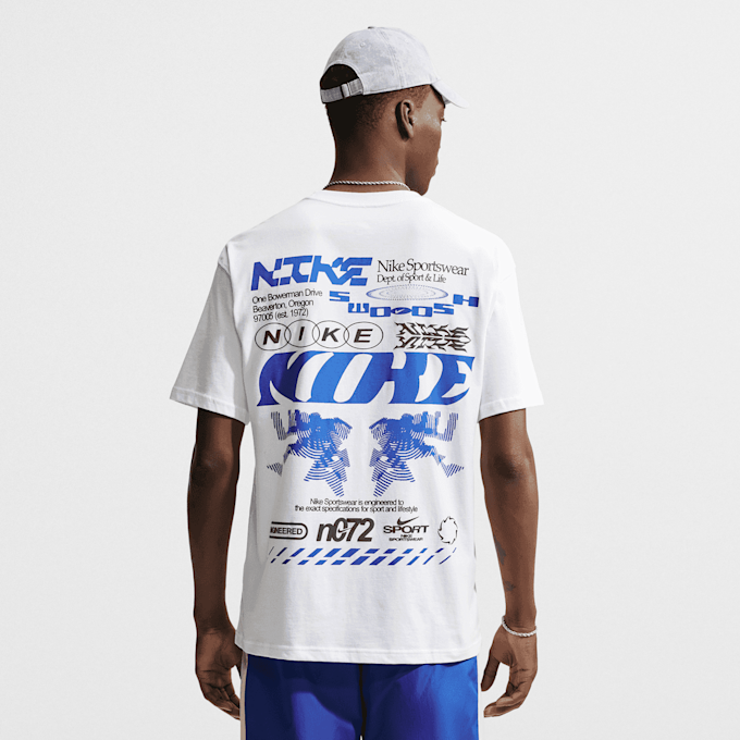 Nike Sportswear Tee Loose Poster weiß 107321 1