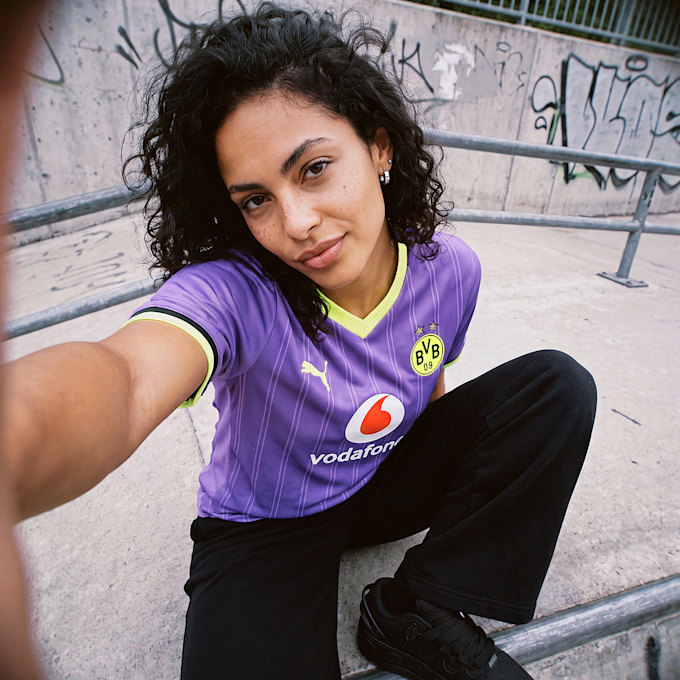 PUMA BVB Ausweichtrikot 26-27 viola 109946 4