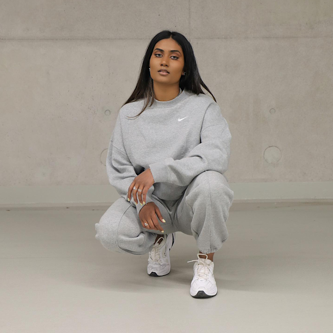 Nike Sportswear Club Fleece Crew grau 312 5