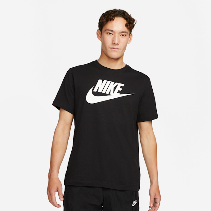 Nike   Sportswear Tee Icon Futura czarny 437 1