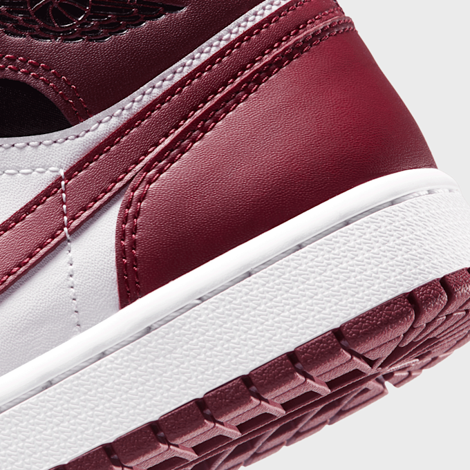 Jordan Air Jordan 1 Mid SE crna 40260 7