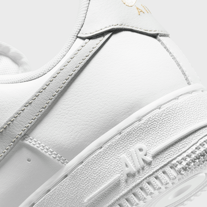 Nike   Air Force 1 07 ESS biały 99841 8