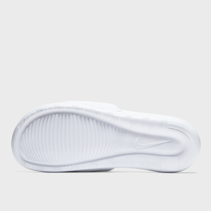 Nike   Victori One Slide blanc 2185 3