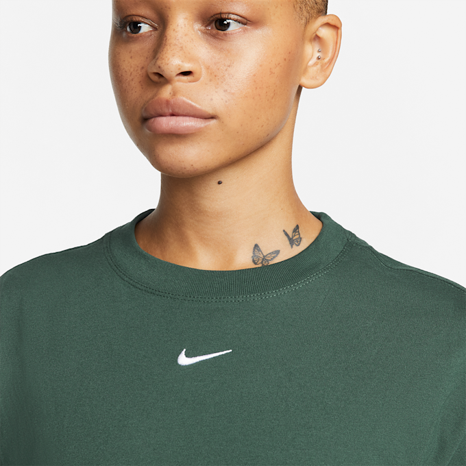 Nike W NSW ESSNTL TEE BF LBR pro green/white schwarz 7618 3