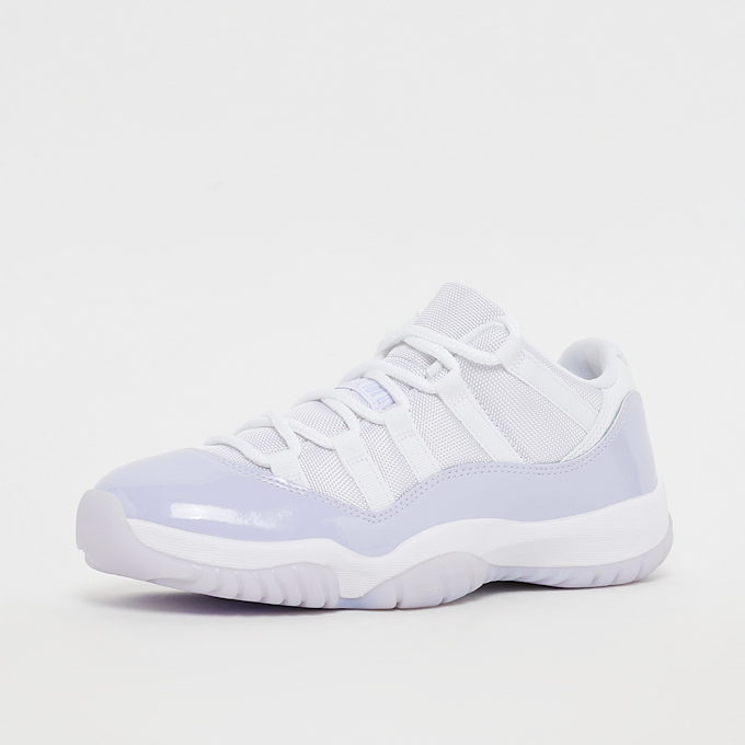 Jordan Air Jordan 11 Retro Low blanc 9900 2