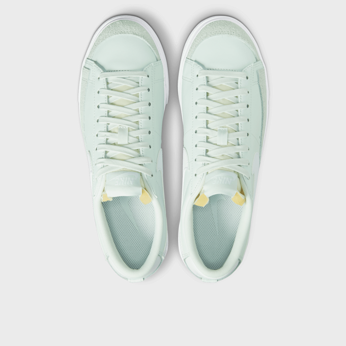Nike Blazer Low Platform türkis 10676 6