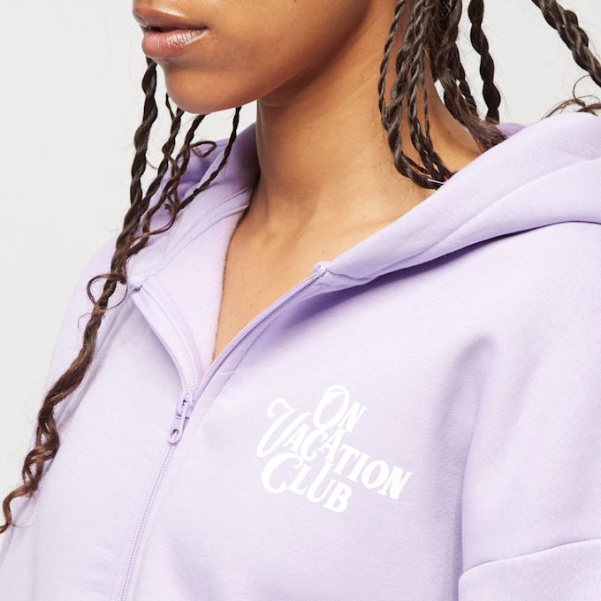 On Vacation Calligraphy Cropped Zip Hoodie - Light Purple lila 11656 3