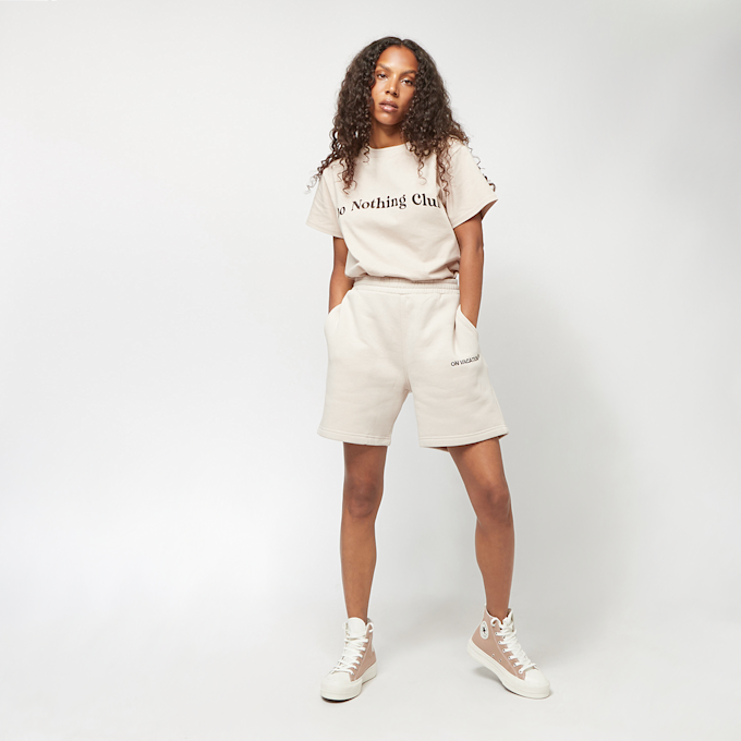 On Vacation Bubbly Do Nothing Club T-Shirt sand beige 12062 4