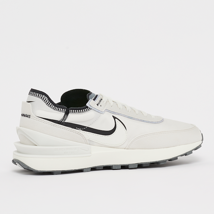 Nike Waffle One SE weiß 16653 3