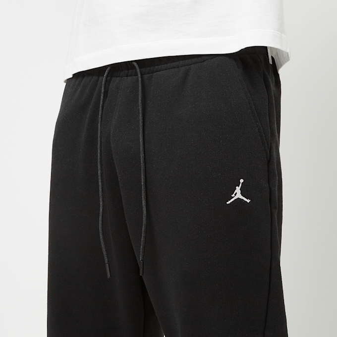 Jordan Essential Fleece Pants schwarz 16861 3
