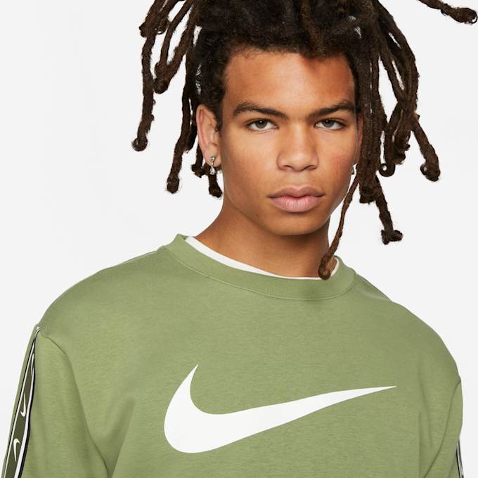 Nike Sportswear Repeat Men's Fleece Sweatshirt Grün 17010 3