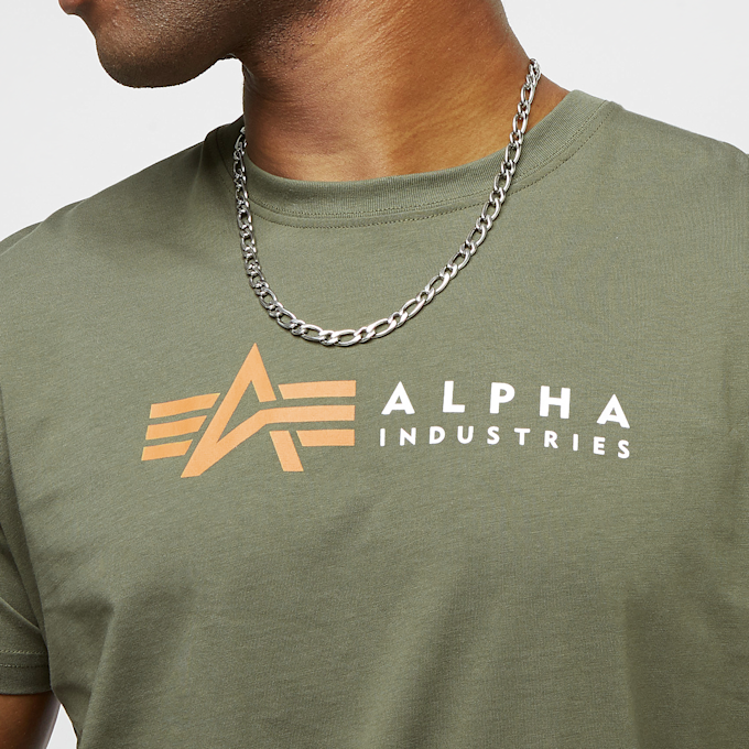 Alpha Industries Basic T Small Logo grün 18116 3