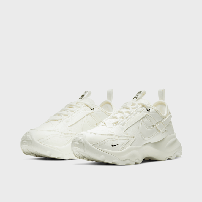 Nike TC 7900 weiß 15103 4