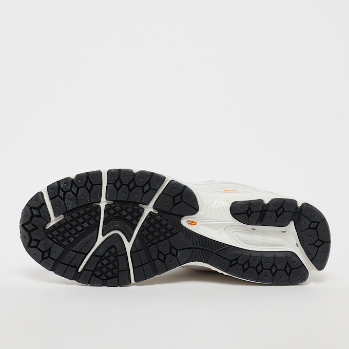 New Balance 2002R weiß 19330 4