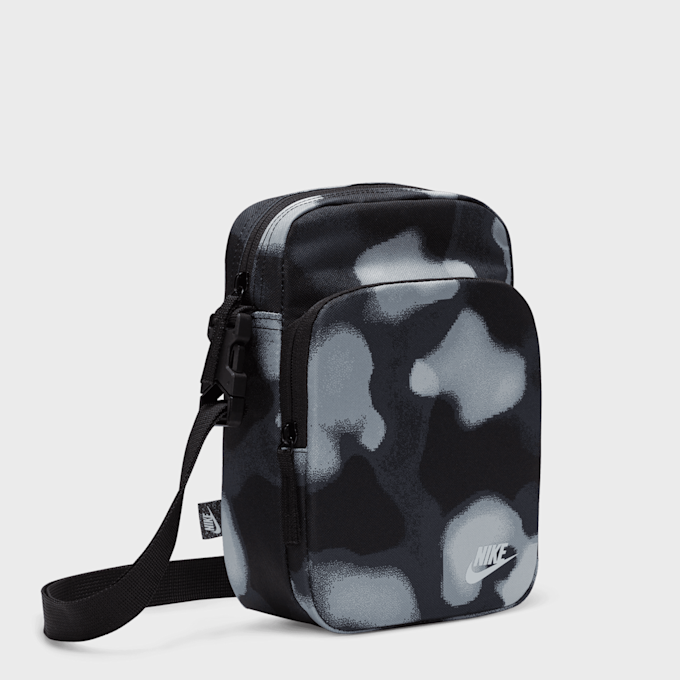 Nike Heritage Crossbody Bag (4L) blau 20707 3